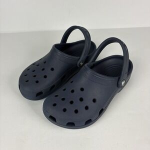 Crocs Classic Clog Sandals Unisex M6 W8 Lightweight Slip-on Comfort Navy
